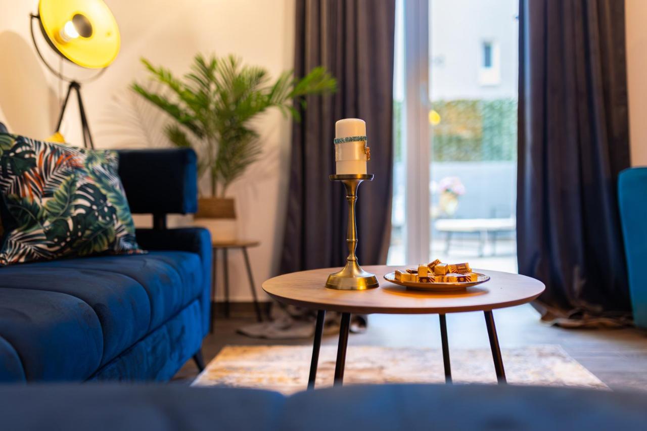 Oasis Luxury Apartment With Terrarce And Jacuzzi Split Extérieur photo
