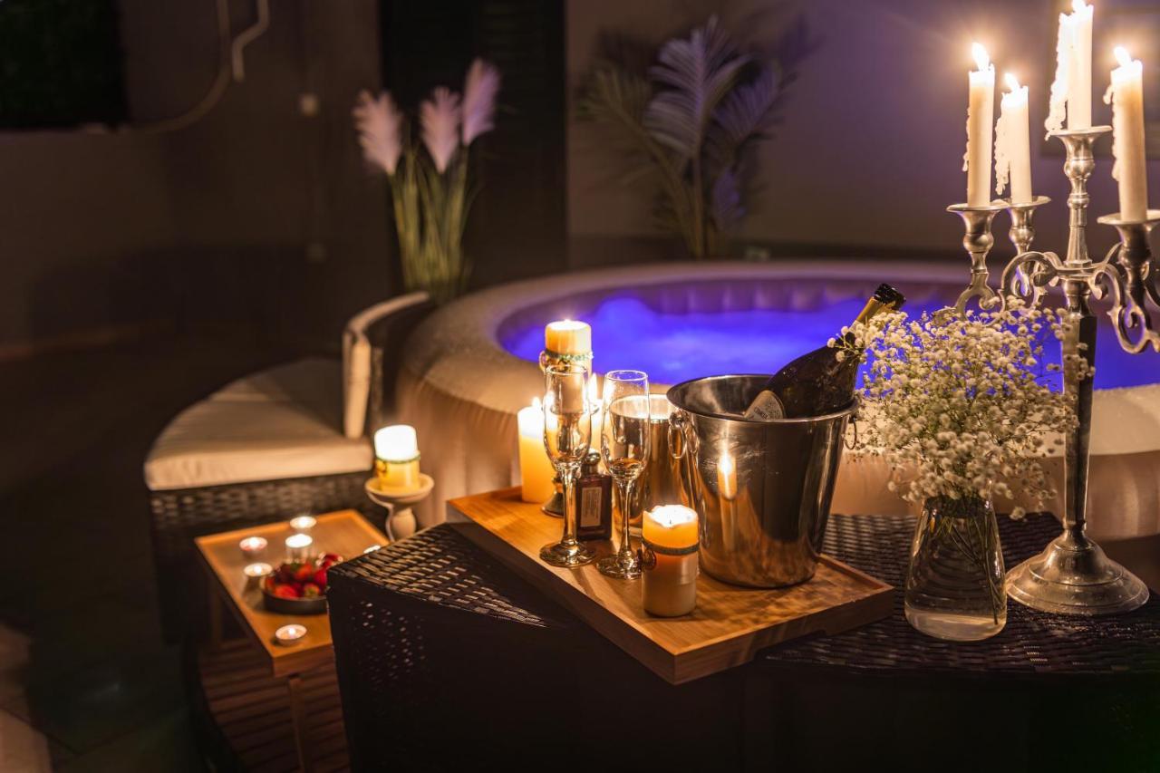 Oasis Luxury Apartment With Terrarce And Jacuzzi Split Extérieur photo
