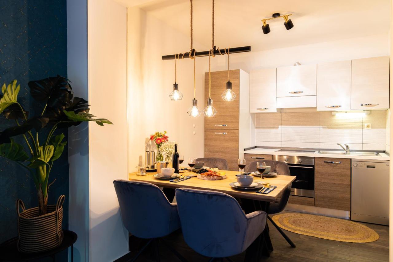Oasis Luxury Apartment With Terrarce And Jacuzzi Split Extérieur photo