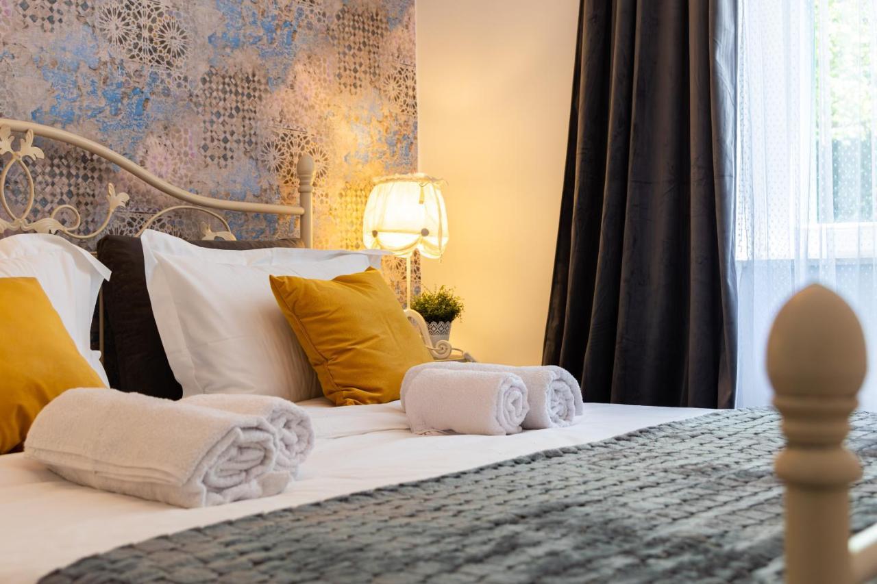 Oasis Luxury Apartment With Terrarce And Jacuzzi Split Extérieur photo
