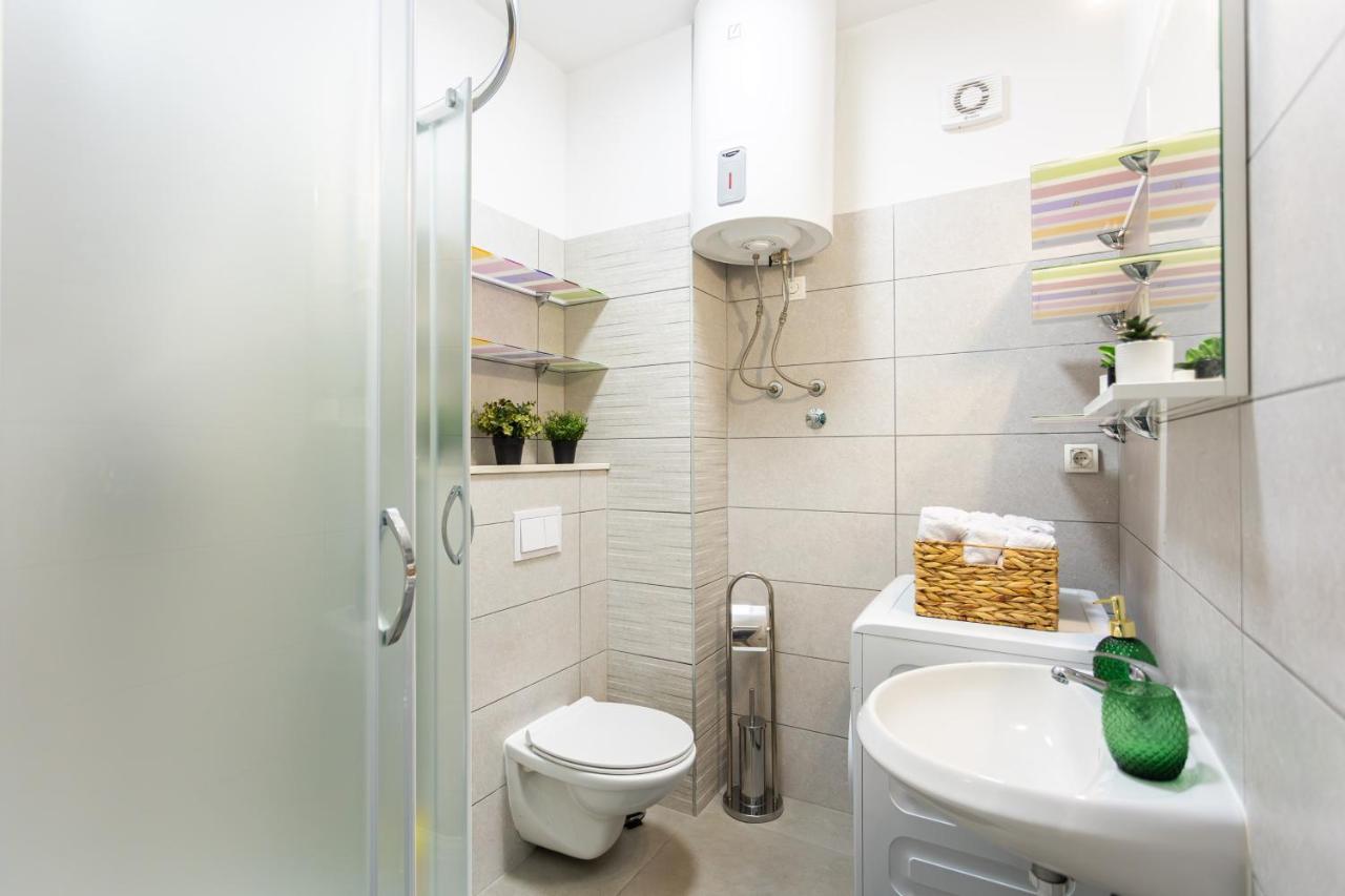 Oasis Luxury Apartment With Terrarce And Jacuzzi Split Extérieur photo
