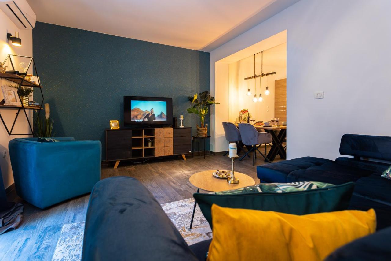 Oasis Luxury Apartment With Terrarce And Jacuzzi Split Extérieur photo